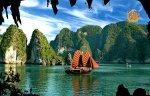 CyberArt_Travel_Vietnam_Ha-Long-Bay.jpg